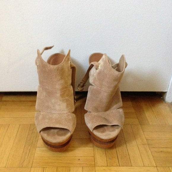 JESSICA SIMPSON SUEDE SHOES - Picture 4 of 5